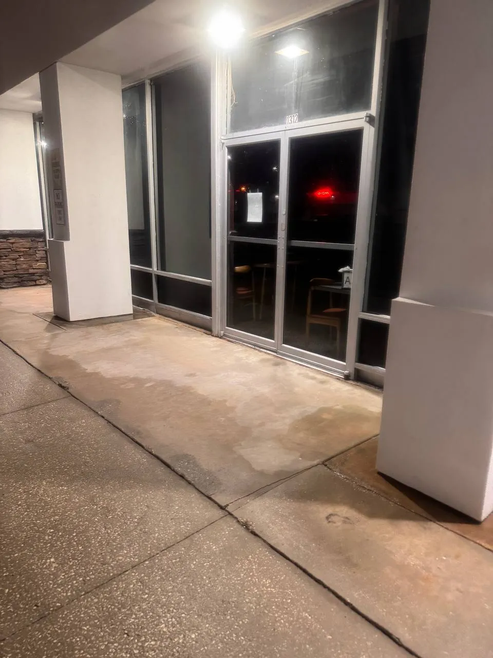 Shopping plaza sidewalk pressure washing
