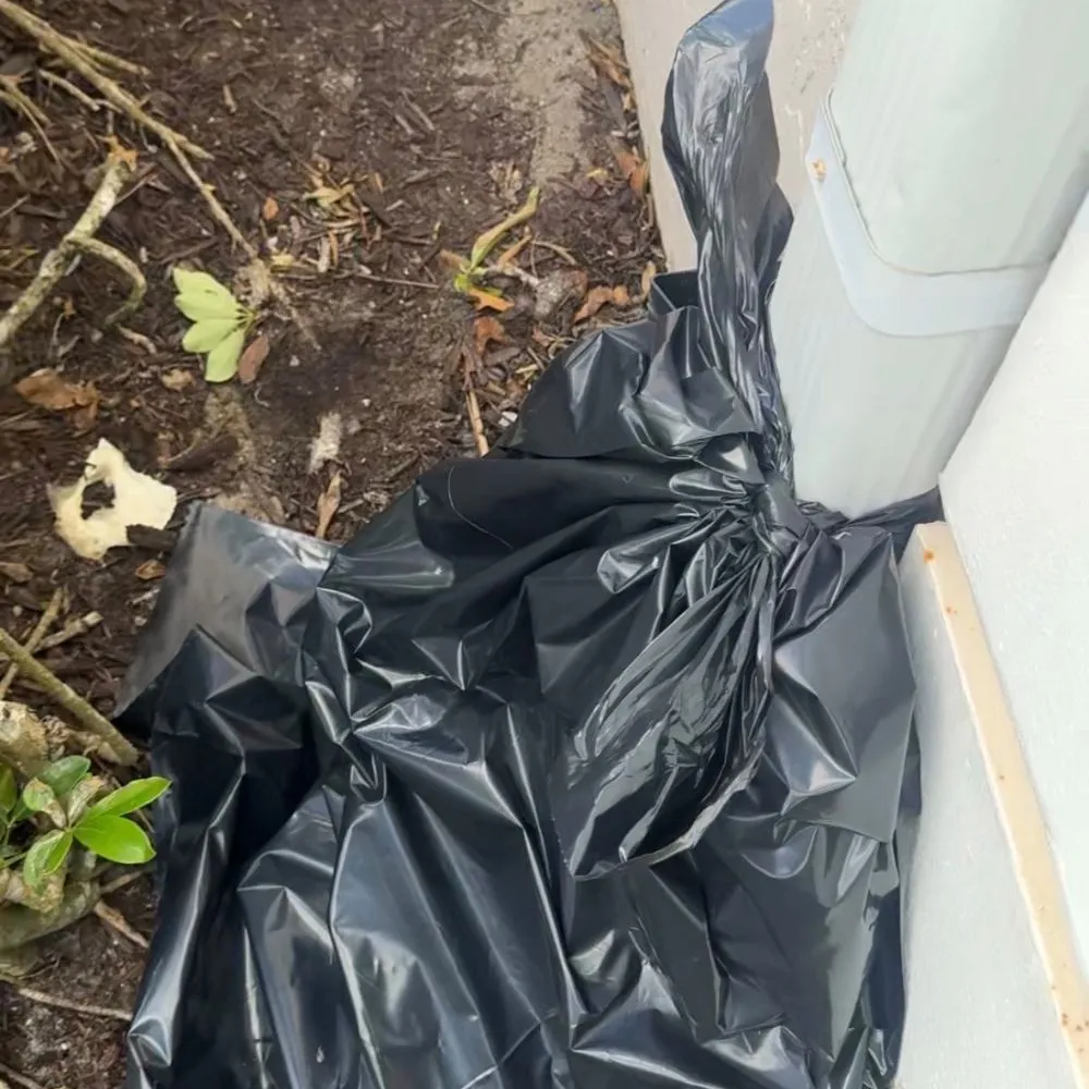 Plant protection before a roof wash