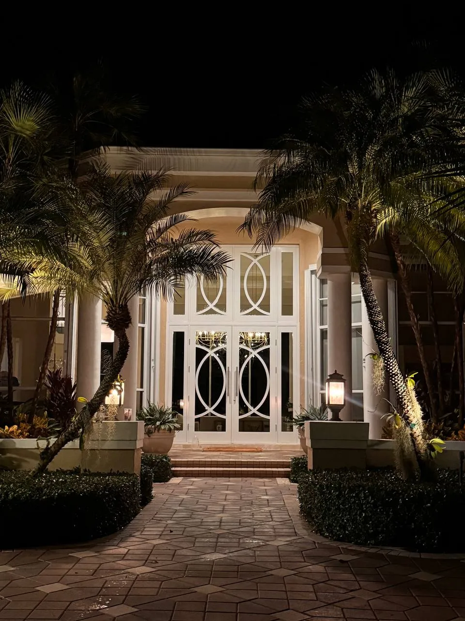 Window cleaning in Ibis, Palm Beach Gardens